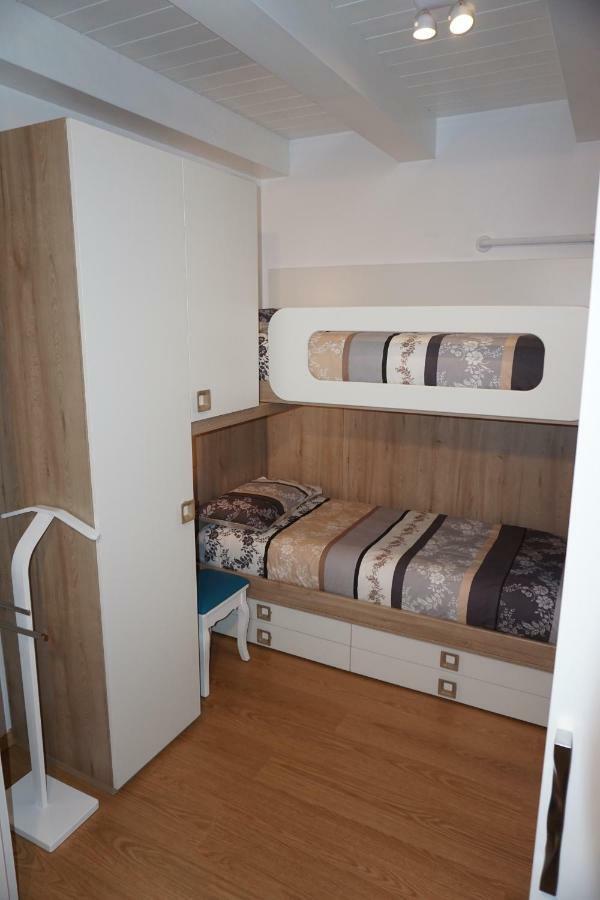 Casa Vacanze Torre Dei Gualtieri Villa Сан Бенедето дел Тронто Екстериор снимка