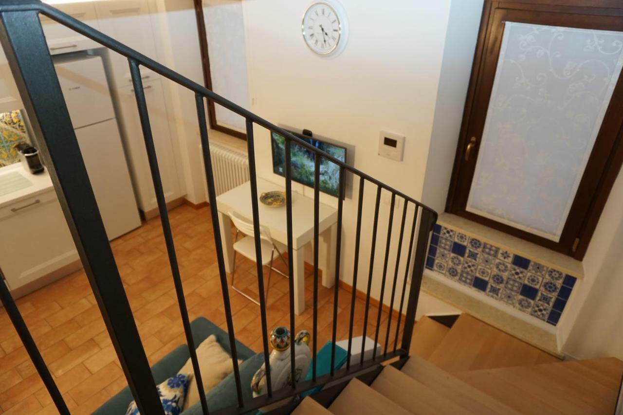 Casa Vacanze Torre Dei Gualtieri Villa Сан Бенедето дел Тронто Екстериор снимка